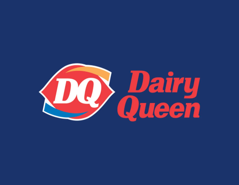 DQ冰雪(xuě)皇後LOGO創意是(shì)以DQ的(de)品牌首字母配合紅(hóng)藍(lán)視(shì)覺強烈的(de)顔色